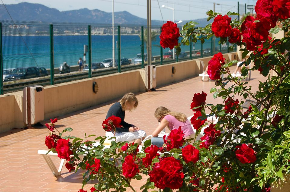 Campus International de Cannes - Terrasse auf dem Campus